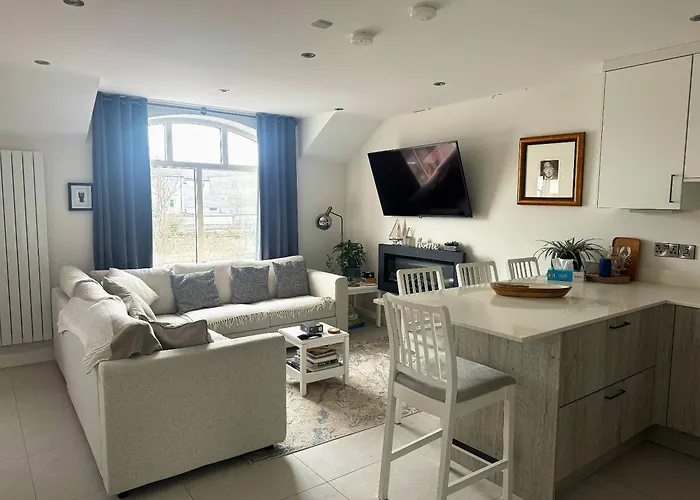 Central Ballycastle Beach Residence